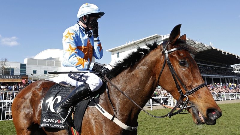 Un De Sceaux is practically unbackable in the day two feature at the Festival