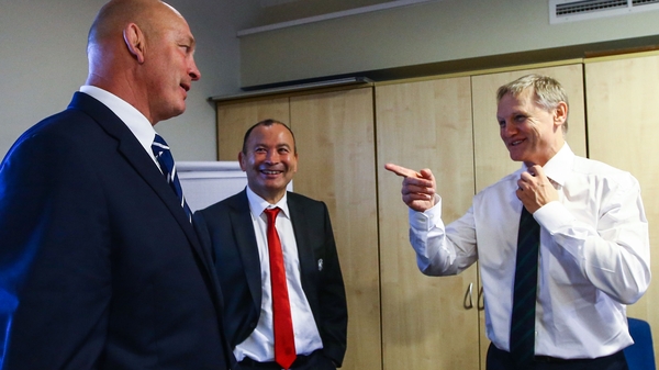 Joe Schmidt (R) with England coach Eddie Jones (C) and former Scotland head coach Vern Cotter