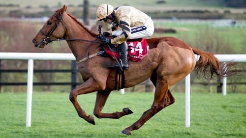 Yorkhill had little difficulty winning on his first run over fences