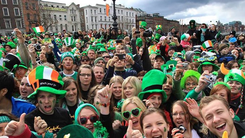 Tús curtha le himeachtaí na Féile Pádraig