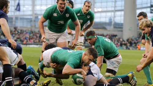 Conor Murray scores a try against Scotland in last year's Six Nations