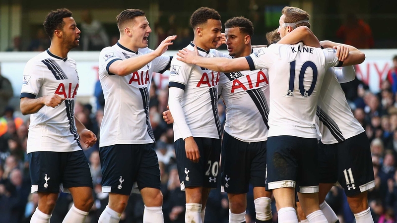 Spurs celebrate Christian Eriksen's goal
