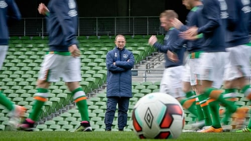 Martin O'Neill watches over squad training at Aviva Stadium yesterday