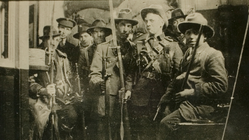 Volunteers in the GPO (All images courtesy National Library of Ireland)