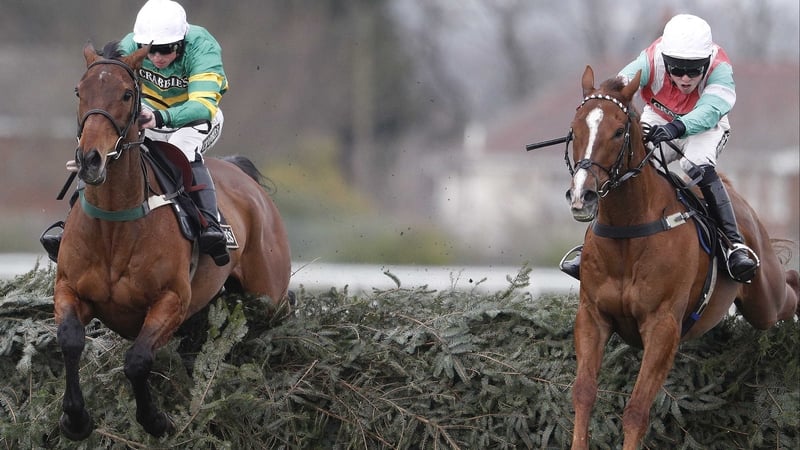 On The Fringe (L) clears the last to win