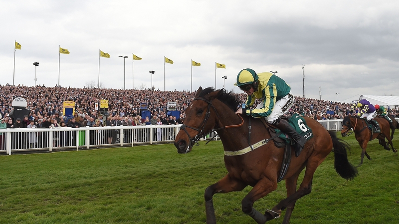 Ubak Joshua Moore push clear of the field to land the opener on Grand National day
