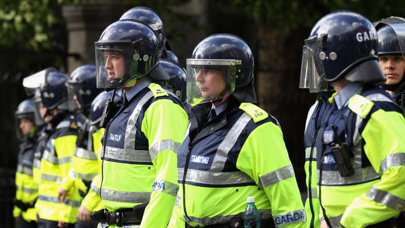 The AGSI says gardaí receive information on severe weather alerts but none on the current terrorist threat level