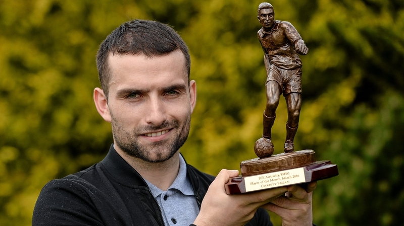 Christy Fagan pictured with his award