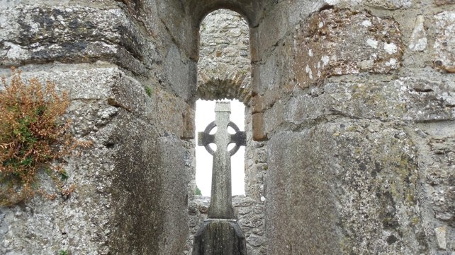 Clonmacnoise (Pic: Artur K. Dormann)