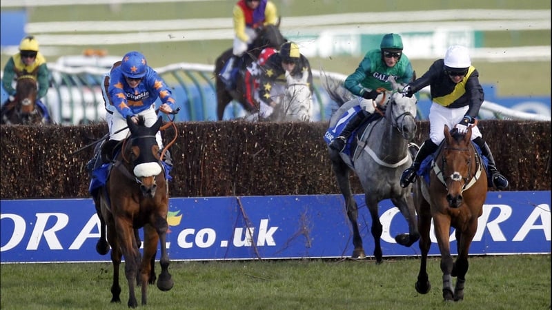 Vicente (hood) gave Paul Nicholls his second win in the the Scottish Grand National at Ayr today