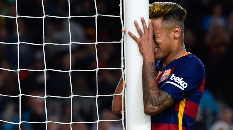 Neymar takes his anguish out on the goalpost
