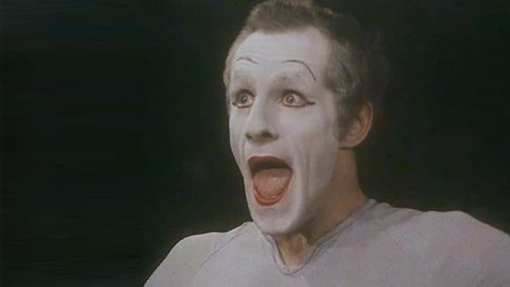 A Delicate Balance (1981)