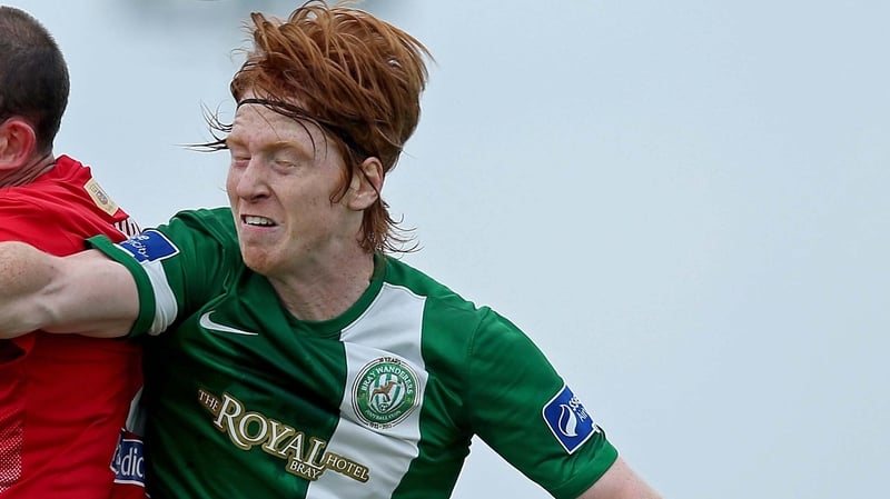 Hugh Douglas helped shut out the Saints' attack