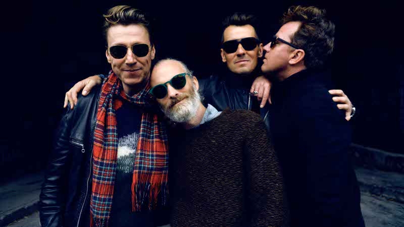 Travis: L-R - Dougie Payne. Fran Healy, Neil Primrose, Andy Dunlop