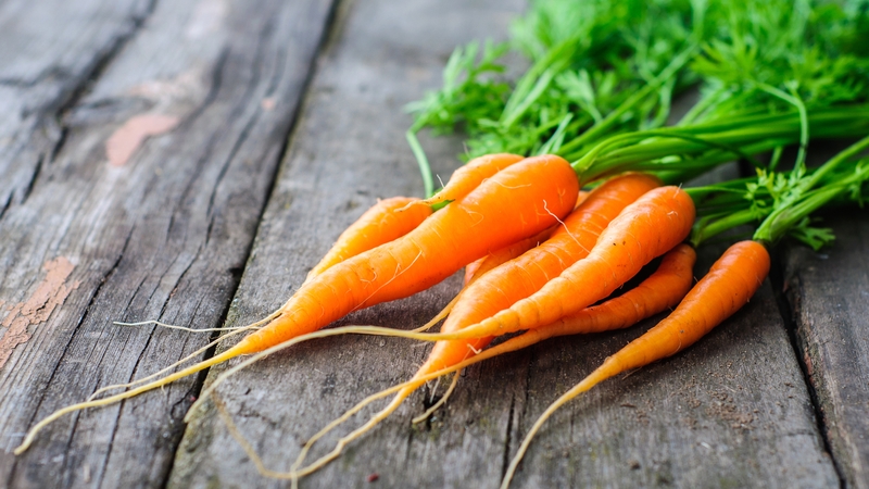 Crunchy carrots can help keep your teeth clean