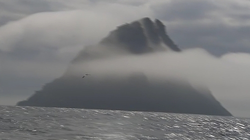 There are only 15 boats licensed to land on Sceilg Mhicíl