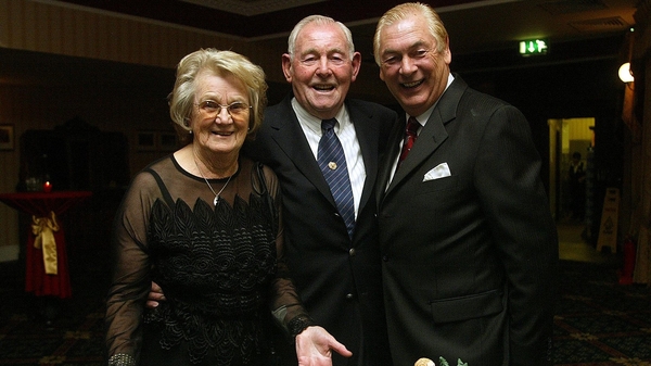 Christy O'Connor senior with his wife Mary and nephew Christy O'Connor junior at his 80th birthday celebration in 2004