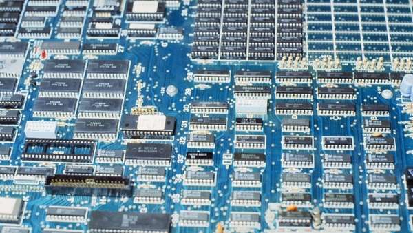 "The race to make computers faster has ran for decades, and the current technological processes are reaching a plateau stage so reversible computation is a strong candidate for a paradigm shift"