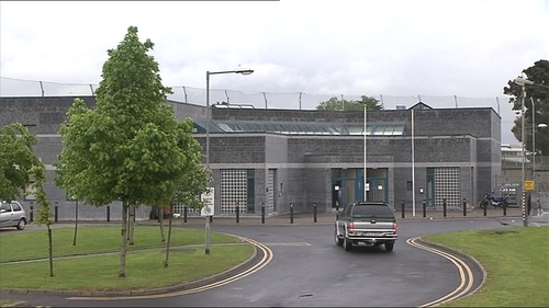 The prisoner remains at large after escaping from Cloverhill Courthouse which is on the site of Cloverhill Prison