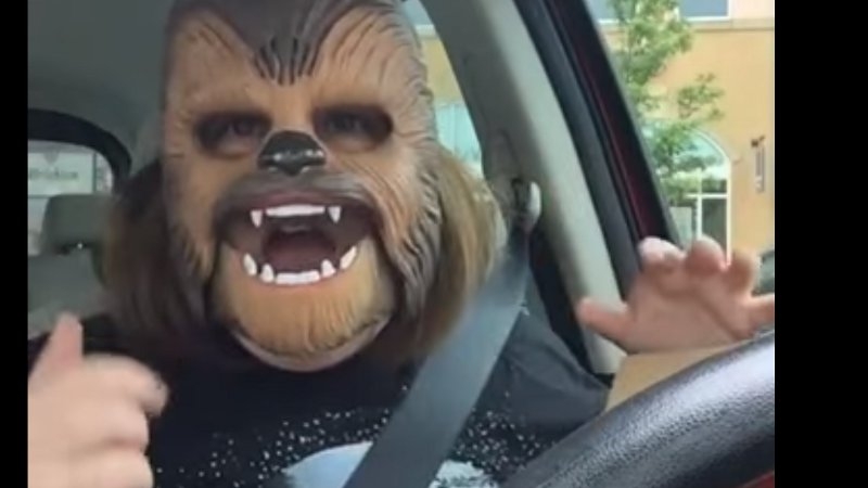 Candace Payne loses it wearing her new Chewbacca mask