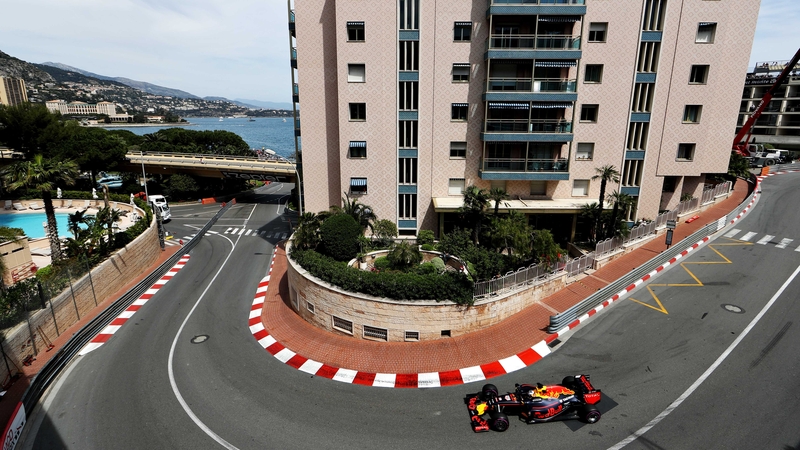 Daniel Ricciardo navigates the Monte-Carlo circuit