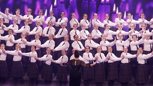 Presentation School Choir with their rendition of Avé Maria