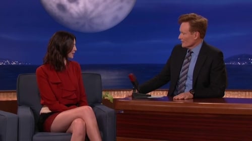 Spot the pale Celtic-skinned one? Caitriona Balfe with Conan O'Brien