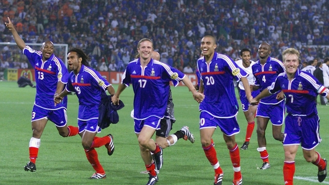 2000 - Once again it was a 'golden goal' that decided the final as French edged out the Italians