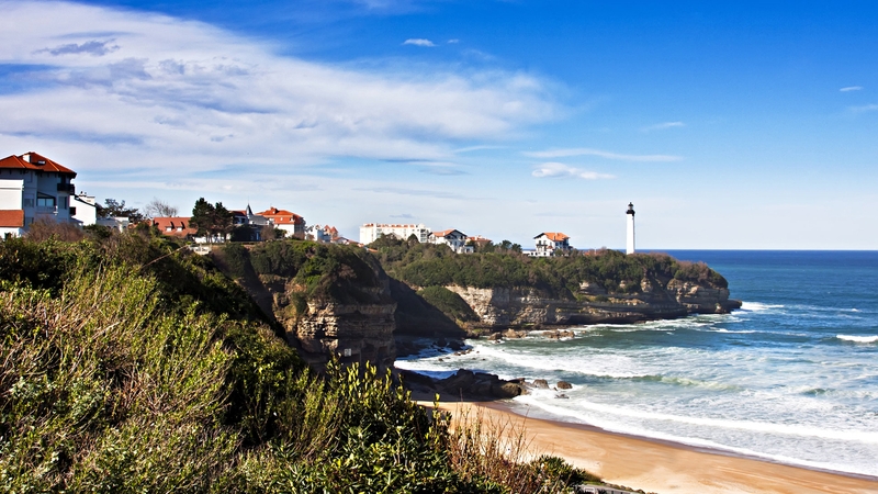 Bayonne is one of the best spot to avoid football this summer.