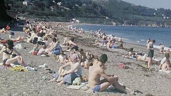 Killiney Beach (1976)