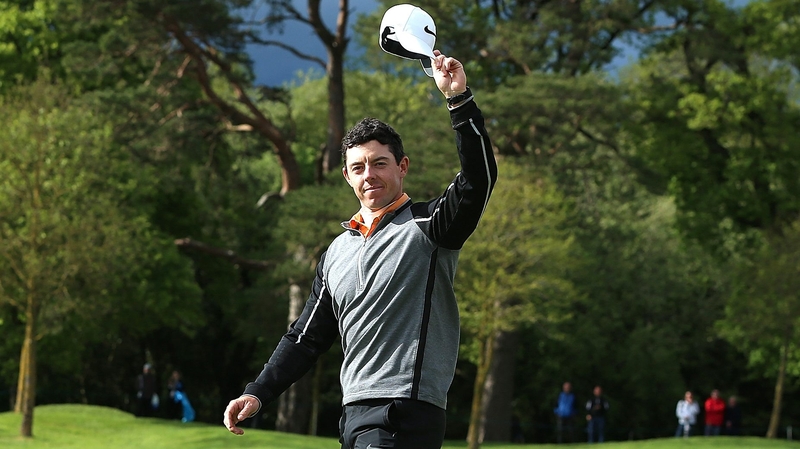 McIlroy carded only eight pars in a rollercoaster third round in Paris