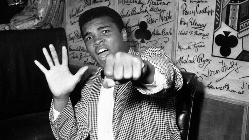 Muhammad Ali predicts he will knock out Henry Cooper in five rounds