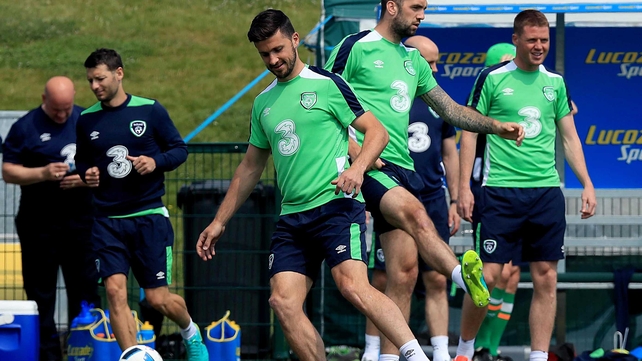 No sign of Shane Long being wrapped in actual cotton wool just yet