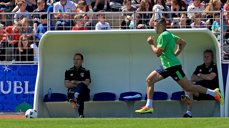 Jonathan Walters going through his paces as the manager watches on