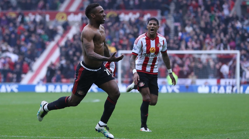 Jermain Defoe fired Sunderland to safety