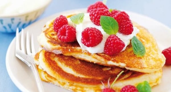 Grab the papers and the gang - brunch will be ready in no time with any of these three brunch options.