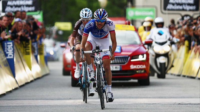Thibaut Pinot beats compatriot Romain Bardet to the line