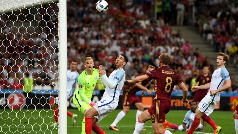 Denis Glushako scores Russia's injury time leveller