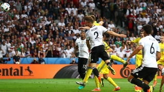 Shkodran Mustafi heads Germany in front