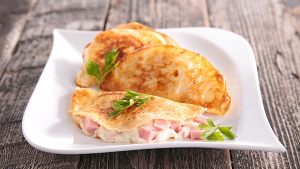 A bacon and egg-stuffed crêpe will be prefect for tonight