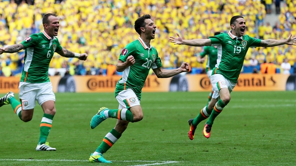 Wes Hoolahan was an unused substitute in Georgia