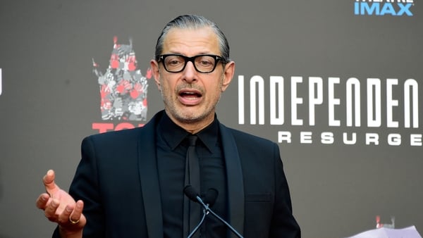 Jeff Goldblum: "The wonderful Liam Hemsworth is spectacular"