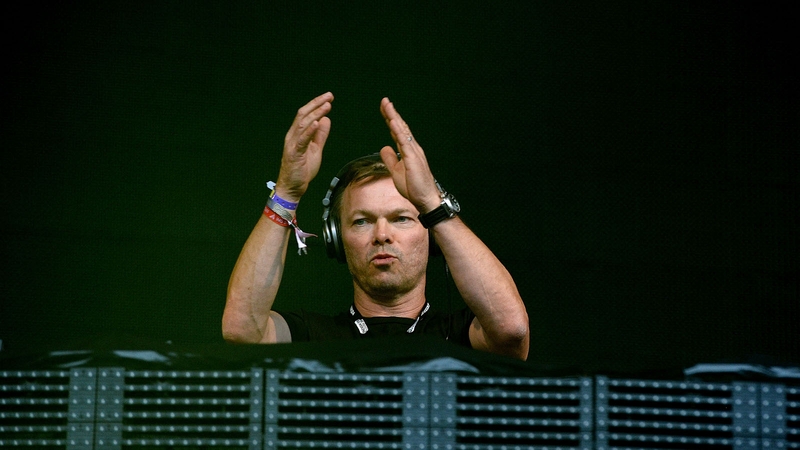 DJ Pete Tong is bringing the choons to Netflix