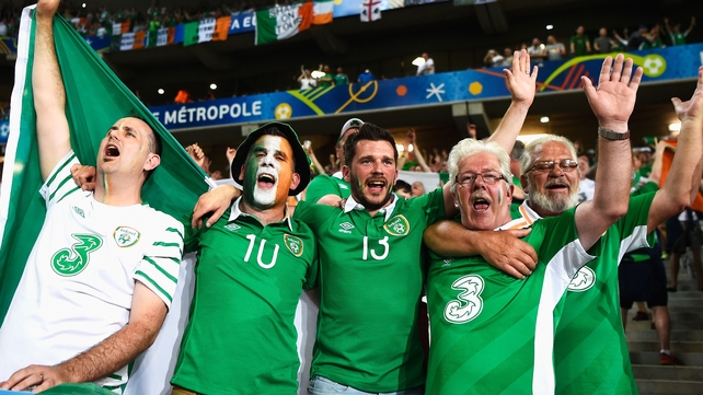 The Ireland fans in full voice