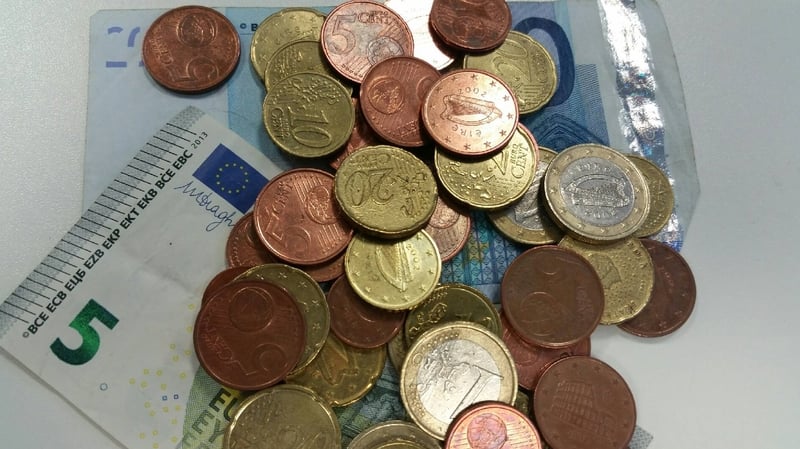 Review advised Government against legislating for system to ensure employers do not withhold tips and gratuities from staff