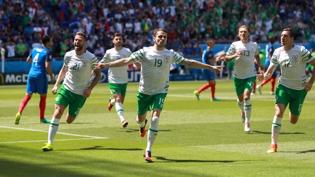 Robbie Brady celebrates his goal