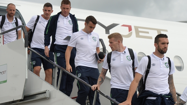 Ireland's players alight at Dublin after returning from France