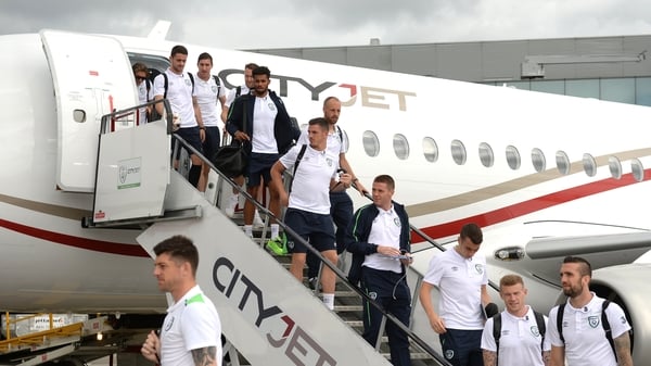 Heroes' welcome for Republic of Ireland team