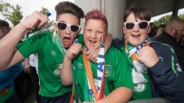 Fans welcome home the team