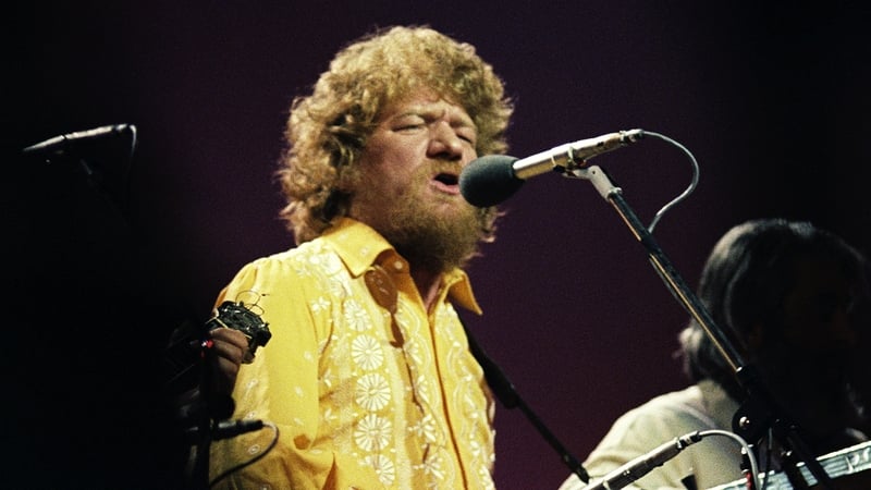 Luke Kelly with The Dubliners in 1979: "there are as many reasons to sing folk songs as there are songs and people who sing them"